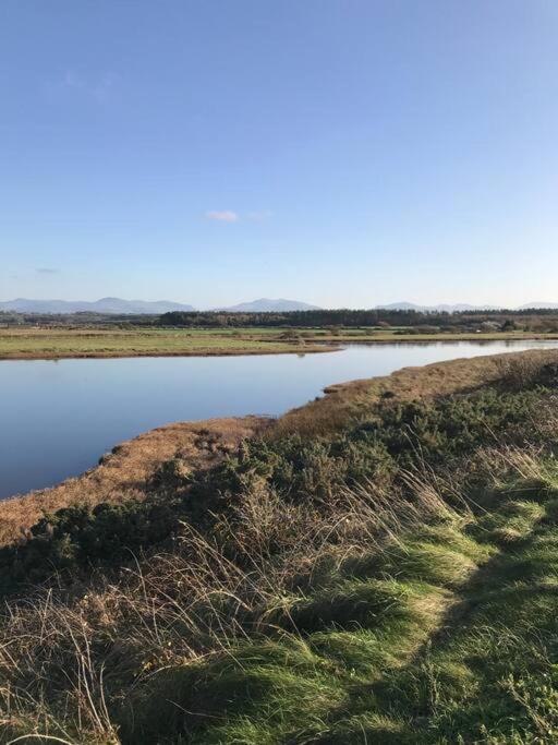 5 Glantraeth Farm Apartment *