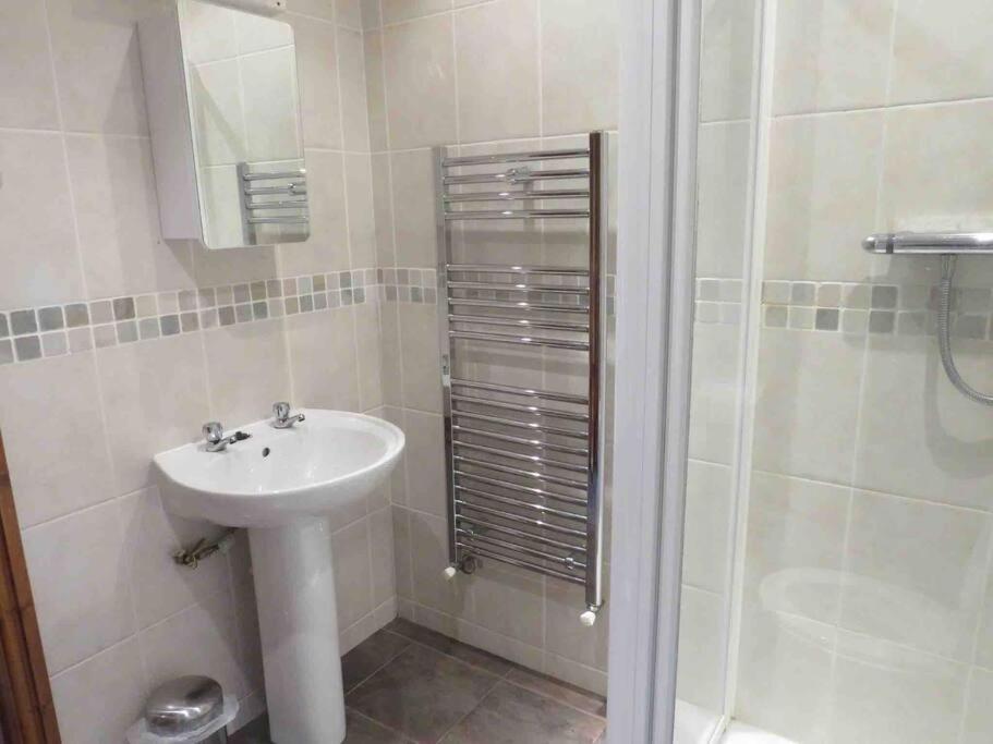 Apartment 5 Glantraeth Farm *